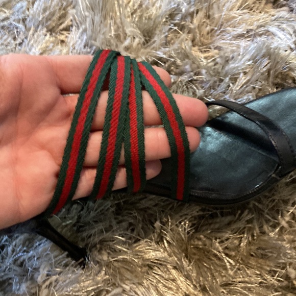 AUTHENTIC GUCCI Sandal US 7 - Picture 10 of 14